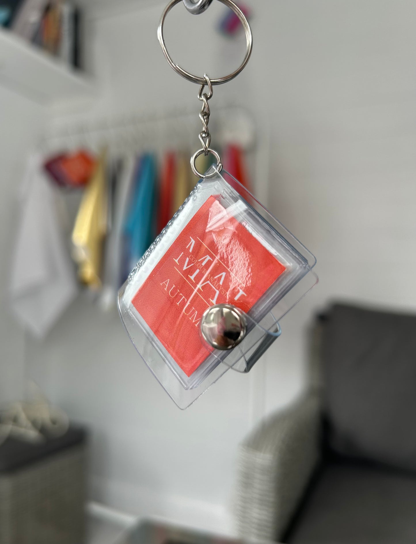 Colour analysis key ring