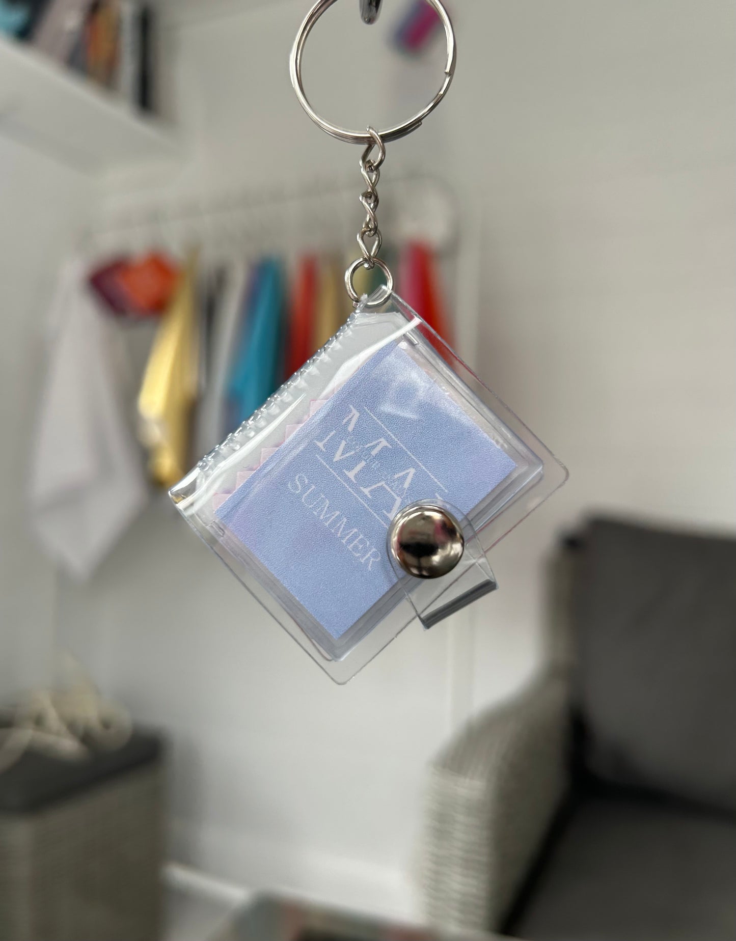 Colour analysis key ring